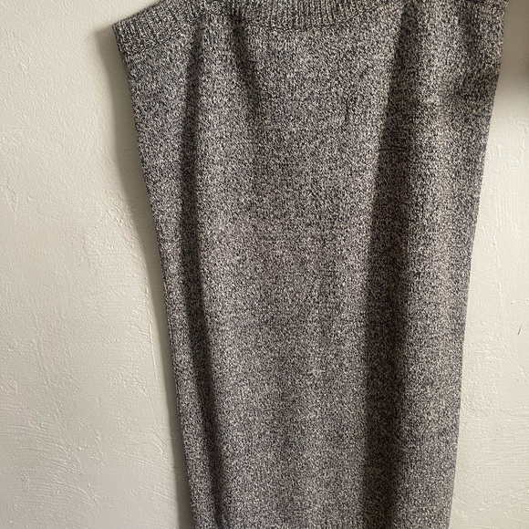 Neiman Marcus Gray Cotton Skirt - Picture 3 of 4